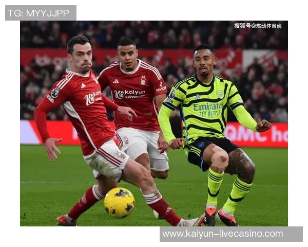 利兹联与诺丁汉森林的激烈对决谁能在英超赛场上笑到最后